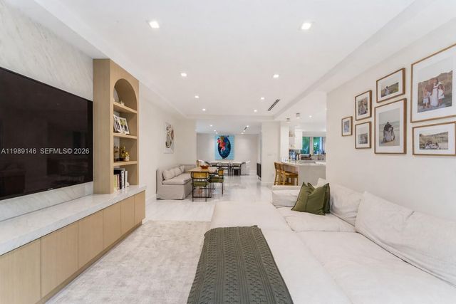 748 Palermo Ave, Coral Gables, FL 33134