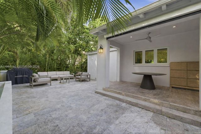 748 Palermo Ave, Coral Gables, FL 33134