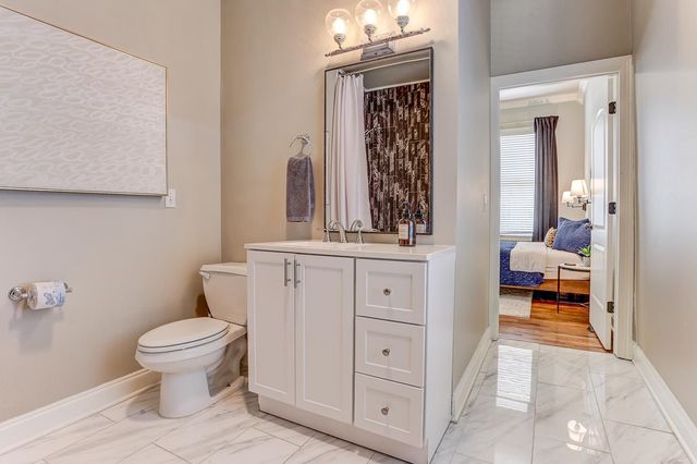 936 S COX ST, Memphis, TN 38104