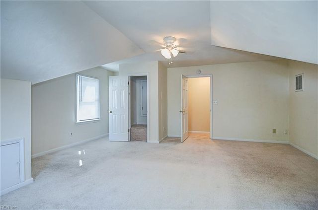 1432 Birch Leaf RD, Chesapeake, VA 23320