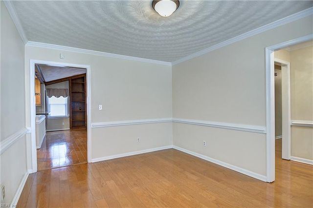 1432 Birch Leaf RD, Chesapeake, VA 23320