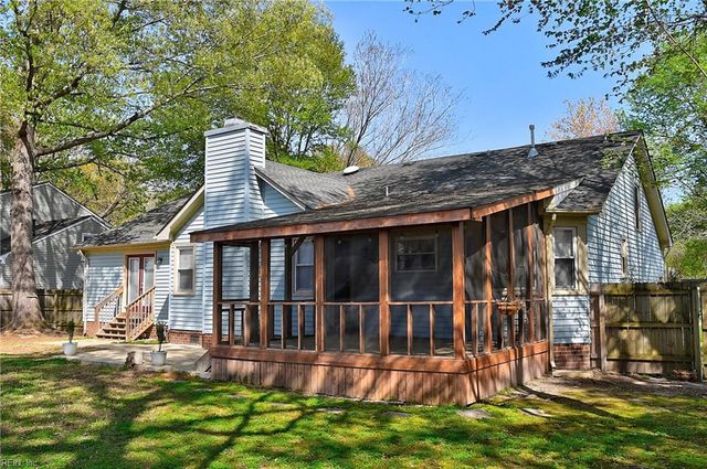 1432 Birch Leaf RD, Chesapeake, VA 23320