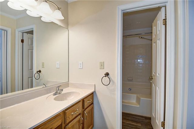 1432 Birch Leaf RD, Chesapeake, VA 23320