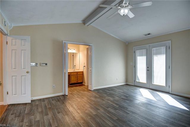 1432 Birch Leaf RD, Chesapeake, VA 23320