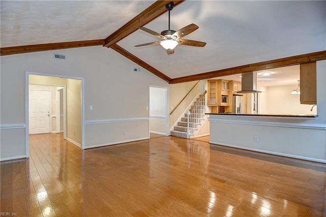 1432 Birch Leaf RD, Chesapeake, VA 23320