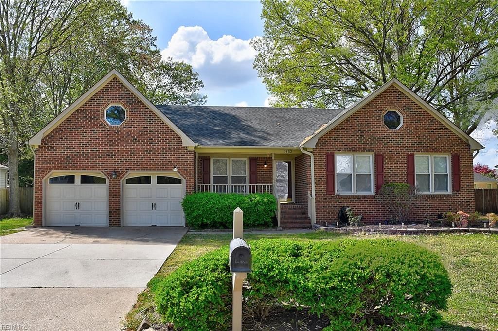 1432 Birch Leaf RD, Chesapeake, VA 23320