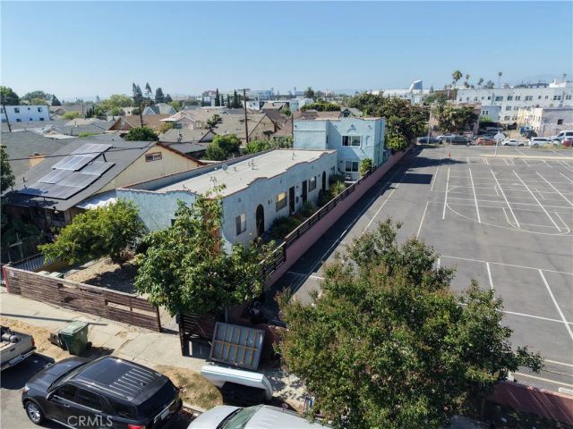517 W 42nd, Los Angeles, CA 90037