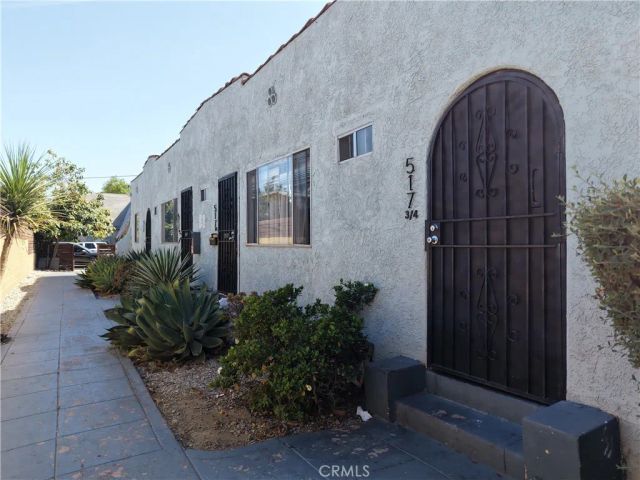 517 W 42nd, Los Angeles, CA 90037