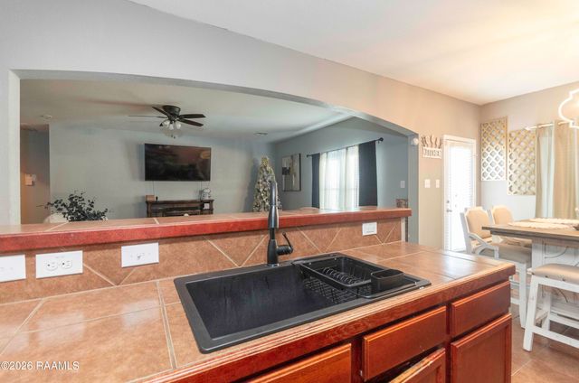 120 Coles Creek Drive, Carencro, LA 70520