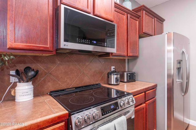 120 Coles Creek Drive, Carencro, LA 70520