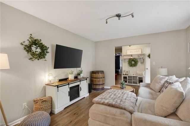 6078 Clear Springs RD, Virginia Beach, VA 23464