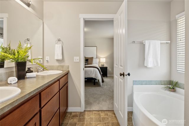 17942 122nd Street Ct E, Bonney Lake, WA 98391