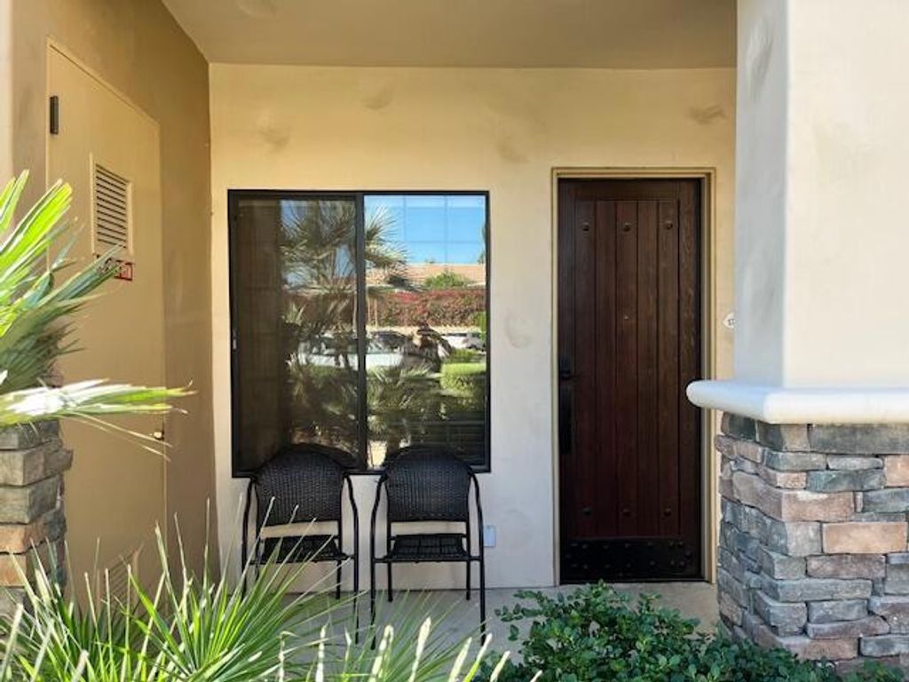 Image 1 of property listing at 50600 Santa Rosa Plaza 3, La Quinta, CA 92253
