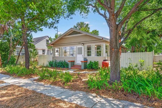 5218 1ST AVENUE S, St Petersburg, FL 33707