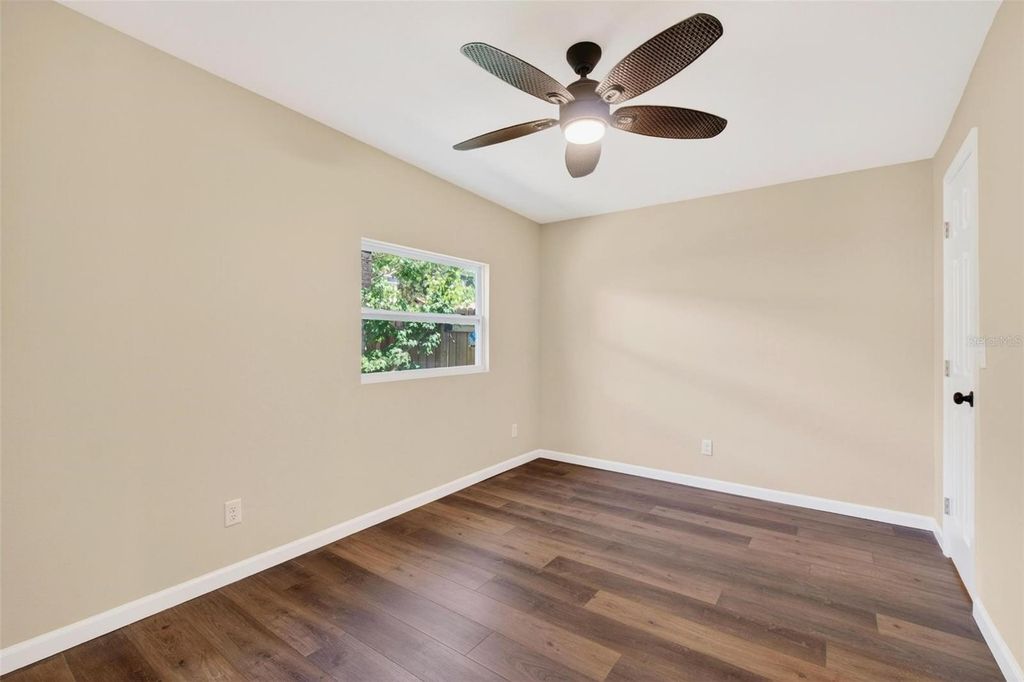 Image 27 of property listing at 5218 1ST AVENUE S, St Petersburg, FL 33707