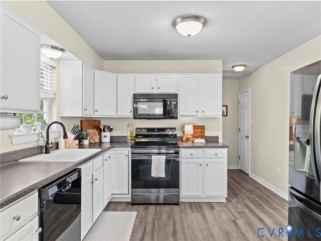 7515 Gold Coast Ln, Mechanicsville, VA 23111