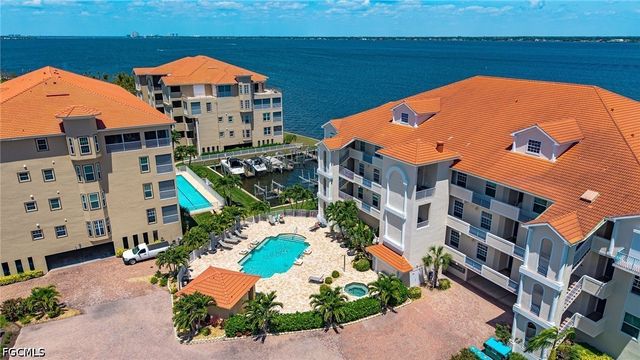 4235 SE 20th PL C503, Cape Coral, FL 33904