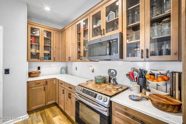 329 Broyles Drive SE, Palm Bay, FL 32909