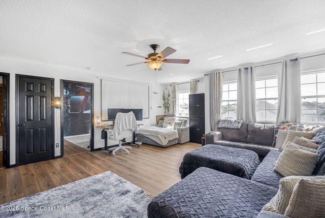 329 Broyles Drive SE, Palm Bay, FL 32909