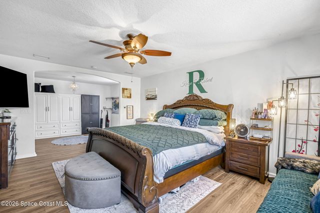 329 Broyles Drive SE, Palm Bay, FL 32909