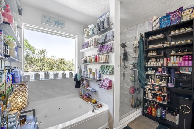 329 Broyles Drive SE, Palm Bay, FL 32909