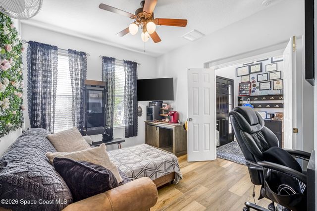 329 Broyles Drive SE, Palm Bay, FL 32909