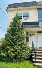 937 SO 2Nd St, Plainfield City, NJ 07063