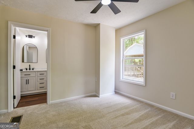 230 Flamingo Dr, Monticello, GA 31064