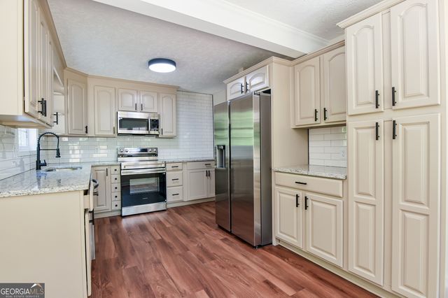230 Flamingo Dr, Monticello, GA 31064