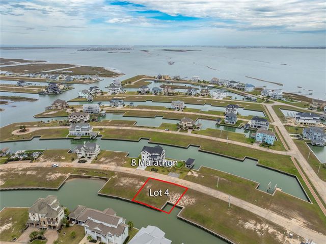 8 Marathon, Hitchcock, TX 77563