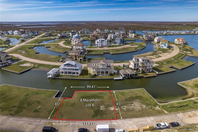 8 Marathon, Hitchcock, TX 77563