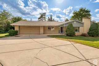 4380 S WANDER LN, Holladay, UT 84124