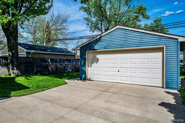 1037 Longfellow Avenue, Royal Oak, MI 48067