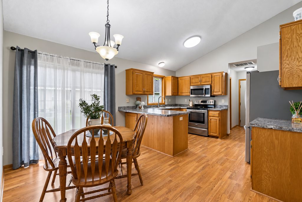 3601 Heidelberg Lane, Saint Bonifacius, MN 55375 — photo 3