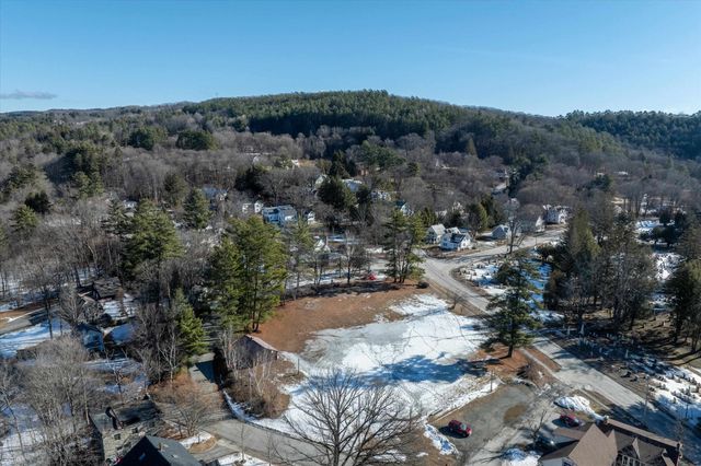 29 Summer Hill, Springfield, VT 05156