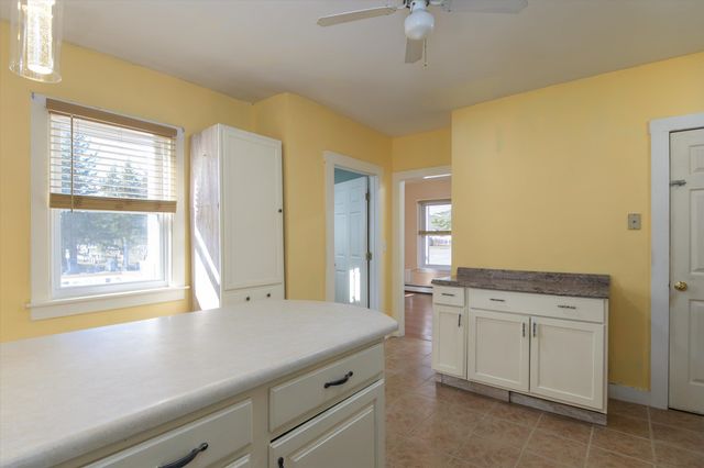 29 Summer Hill, Springfield, VT 05156