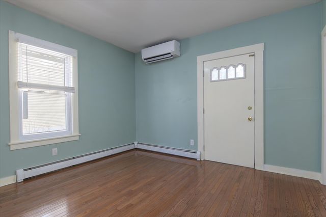 29 Summer Hill, Springfield, VT 05156