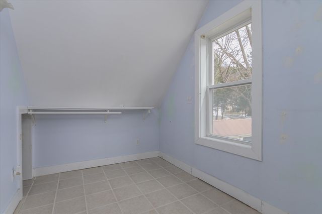 29 Summer Hill, Springfield, VT 05156