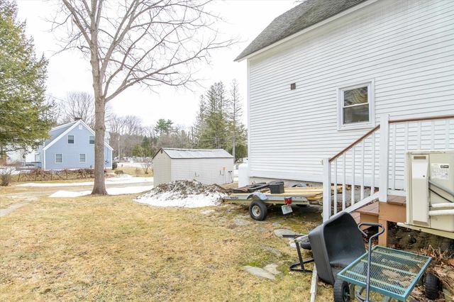 29 Summer Hill, Springfield, VT 05156