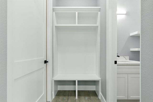 1105 Park Lane, Pasadena, TX 77506