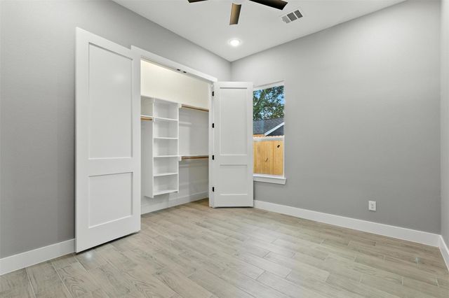 1105 Park Lane, Pasadena, TX 77506