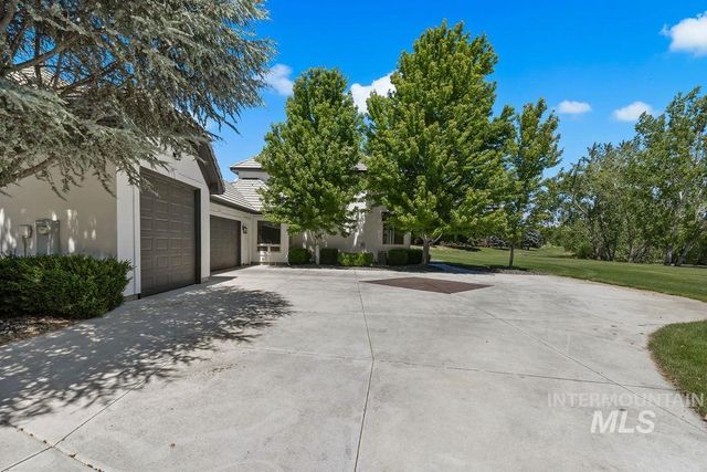 7002 W Avignon Ln, Eagle, ID 83616