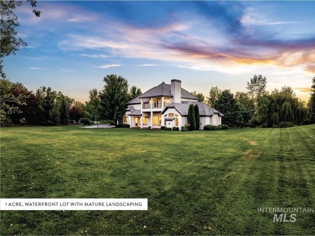7002 W Avignon Ln, Eagle, ID 83616