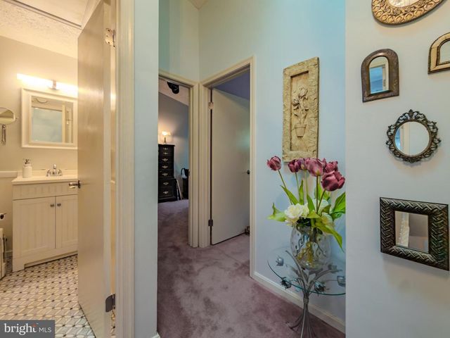 870 BAYRIDGE DR, Gaithersburg, MD 20878