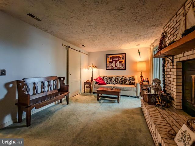 870 BAYRIDGE DR, Gaithersburg, MD 20878