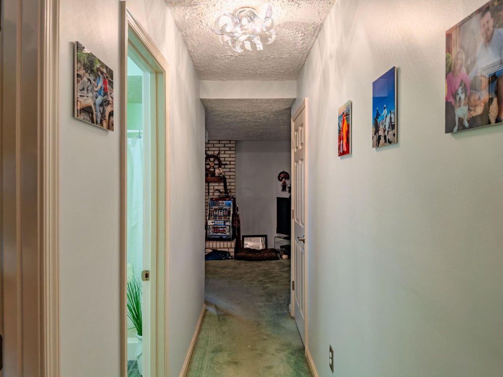 Image 33 of property listing at 870 BAYRIDGE DR, Gaithersburg, MD 20878