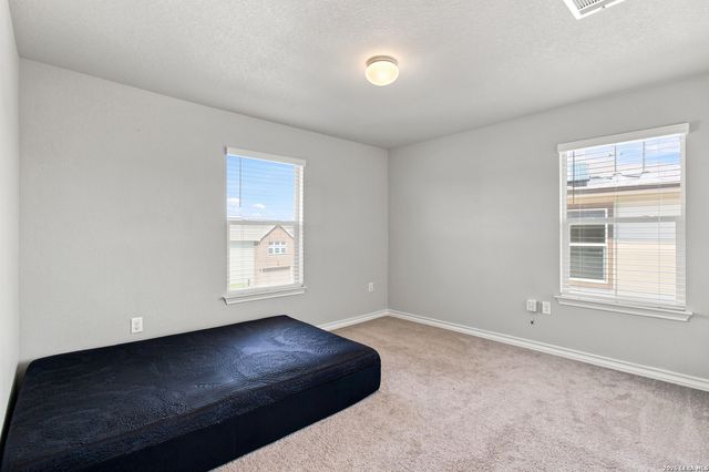 21018 CHESTNUT CV, San Antonio, TX 78266