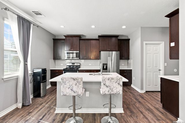 21018 CHESTNUT CV, San Antonio, TX 78266