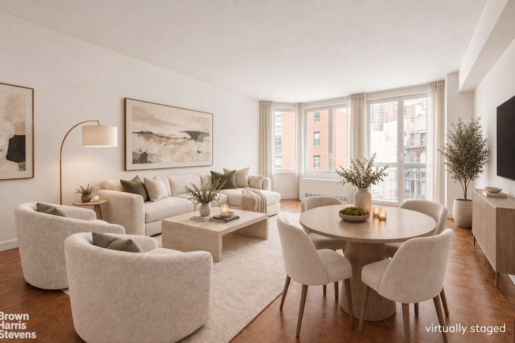 500 W 43rd St Apt 9J, New York City, NY 10036