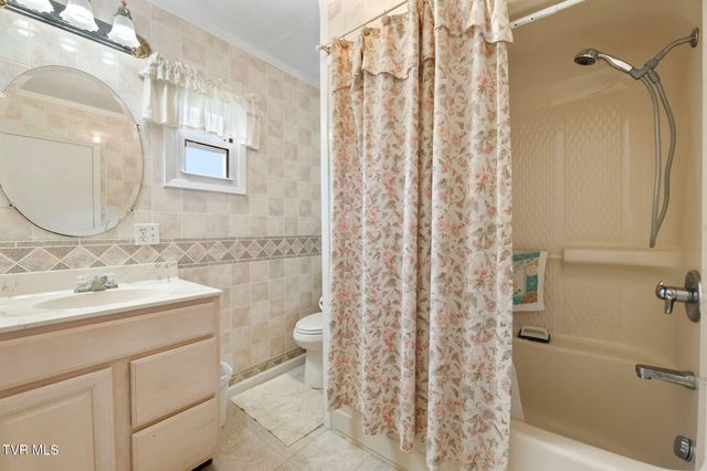 38245 Loves Mill Road, Chilhowie, VA 24319